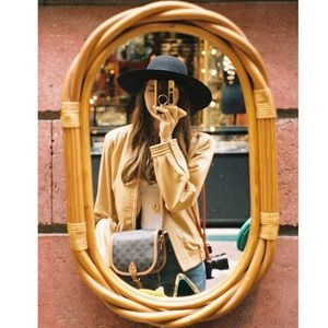 Meet your Posher, Ting